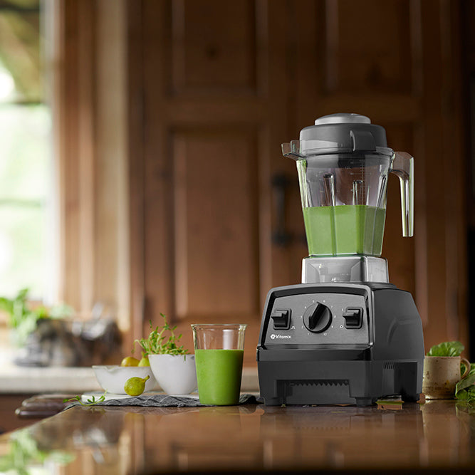Green smoothie in Vitamix Explorian Series Blender